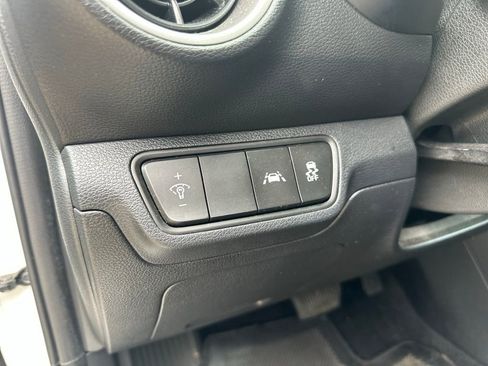 Used 2021 Kia Forte LXS w/ Paint Protection Package image 12