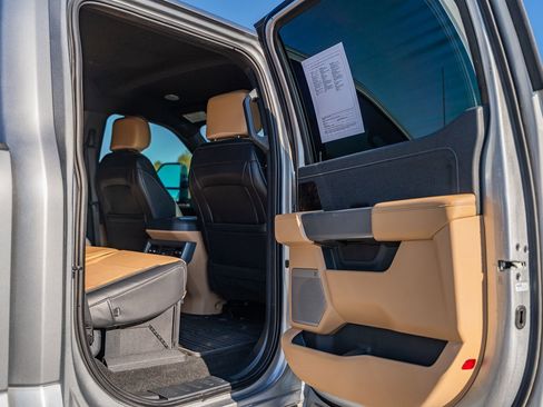 Certified 2024 Ford F250 Lariat w/ Lariat Ultimate Package image 14