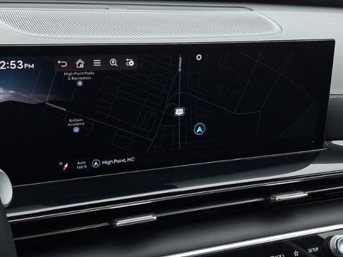 Used 2025 Genesis GV80 2.5T Standard image 16