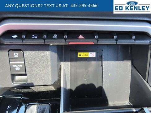 Used 2023 Toyota Tundra Platinum AWD/4WD image 13