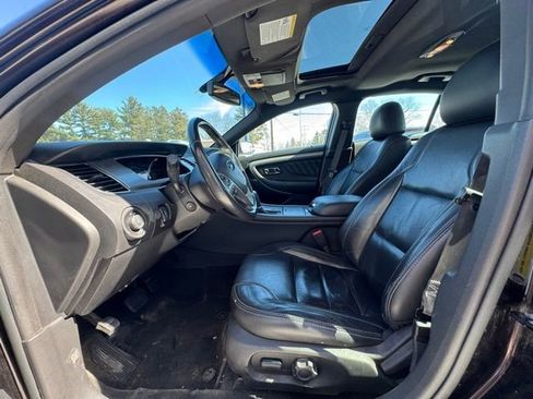 Used 2013 Ford Taurus SEL image 10