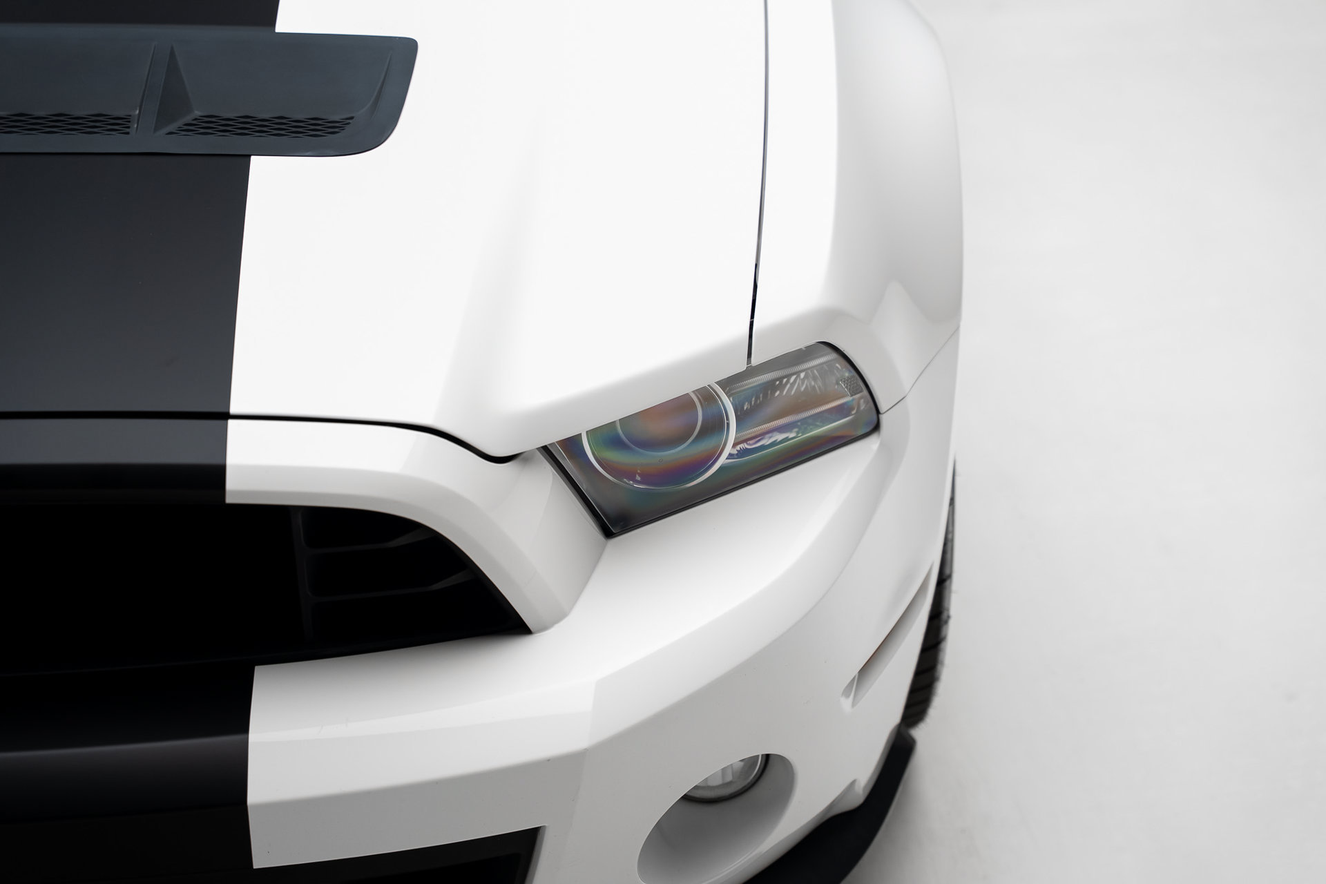 Used 2013 Ford Mustang Shelby GT500 RWD image 11