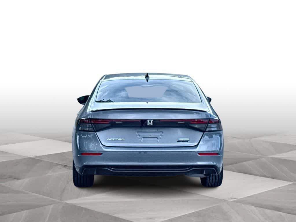 Used 2023 Honda Accord Sport image 7