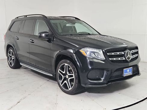 Used 2017 Mercedes-Benz GLS 550 4MATIC image 8
