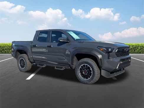 New 2025 Toyota Tacoma TRD Off-Road image 2
