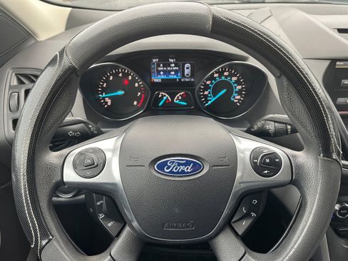 Used 2014 Ford Escape SE w/ Equipment Group 201A image 17