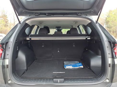 Certified 2023 Hyundai Tucson SE image 10