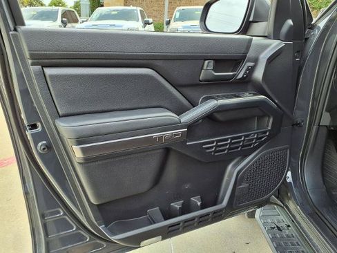 Used 2025 Toyota 4Runner TRD Off-Road Premium w/ Tow Technology Package AWD/4WD image 20