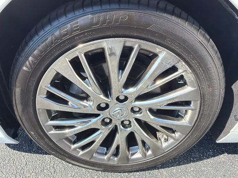 Used 2020 Lexus ES 350 w/ Premium Package FWD image 27