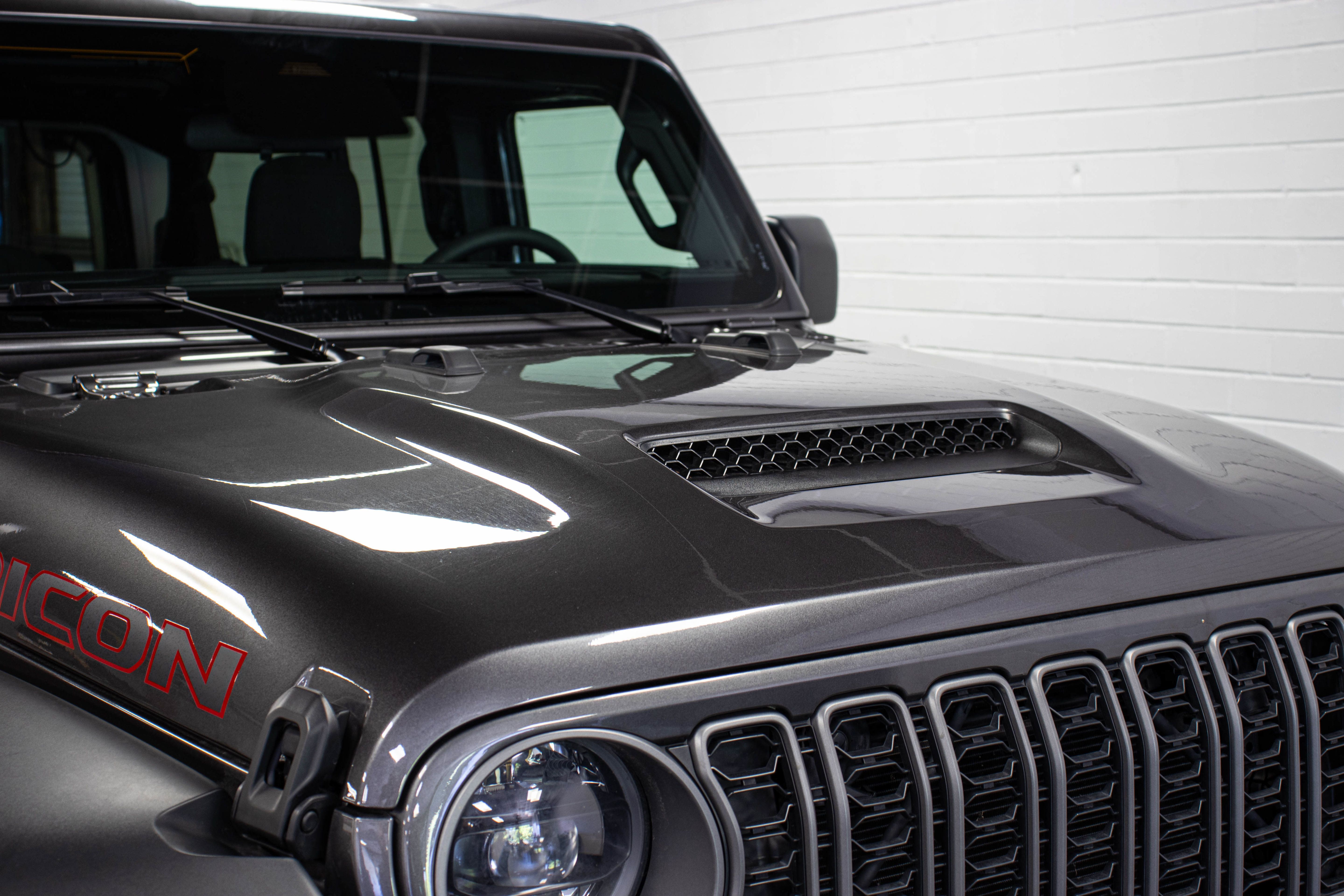 Used 2026 Jeep Wrangler Unlimited Rubicon AWD/4WD image 11