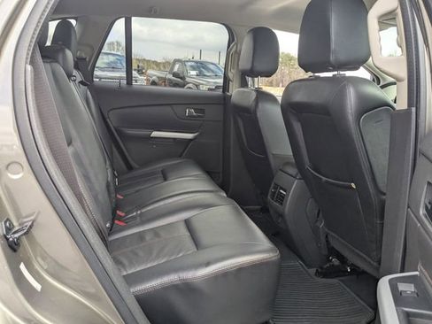 Used 2014 Ford Edge SEL w/ Equipment Group 205A image 25