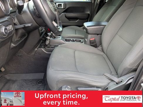 Used 2021 Jeep Wrangler Unlimited Sport AWD/4WD image 9