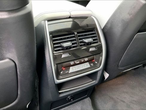 Used 2022 BMW X6 M Competition w/ Competition Package image 10