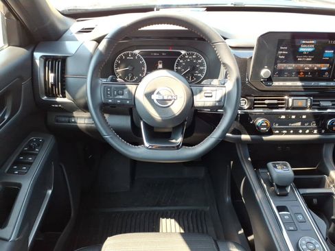 Used 2023 Nissan Pathfinder Rock Creek AWD/4WD image 14