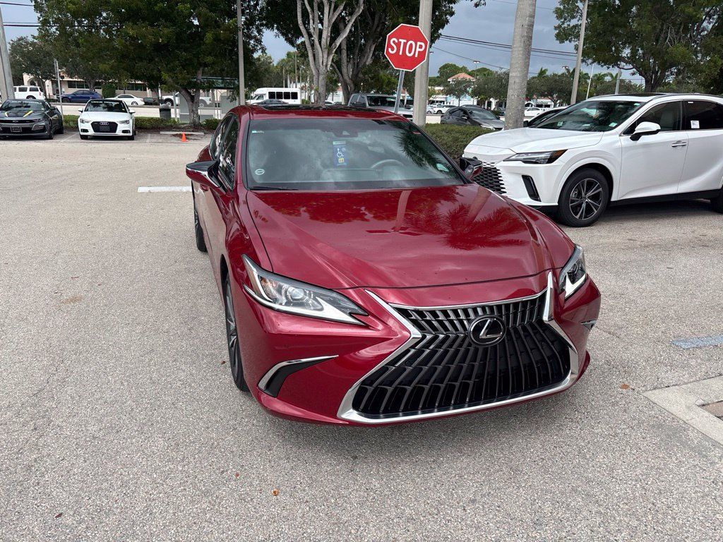 Certified 2023 Lexus ES 350 w/ Premium Package FWD image 3