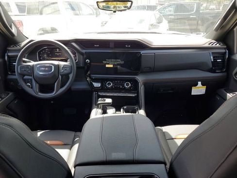 New 2026 GMC Sierra 1500 AT4 w/ AT4 Premium Package AWD/4WD image 13