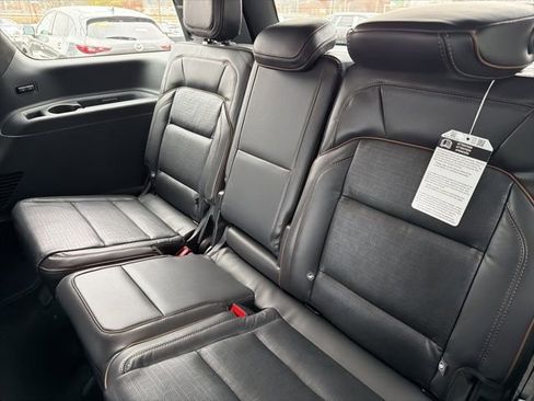 New 2025 Lincoln Navigator Black Label image 14