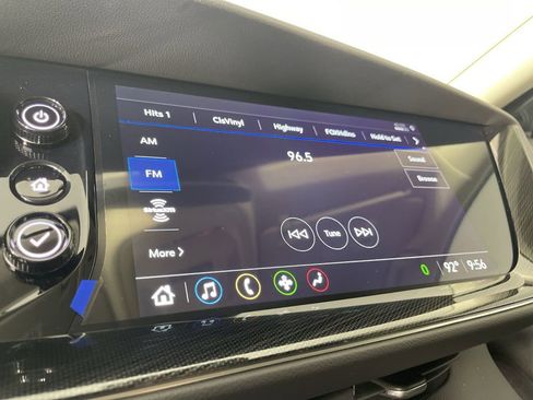 Used 2023 Buick Envision Preferred w/ Sport Touring Package image 13