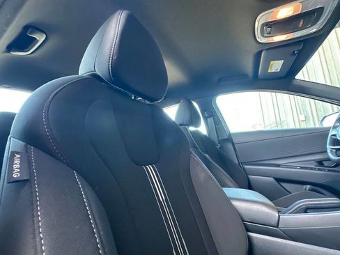 Used 2025 Hyundai Elantra Sport w/ Cargo Package image 16