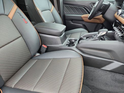 New 2026 GMC Canyon AT4 w/ Technology Plus Package image 9