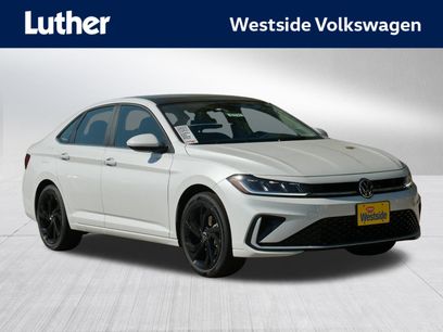 New 2025 Volkswagen Jetta SE