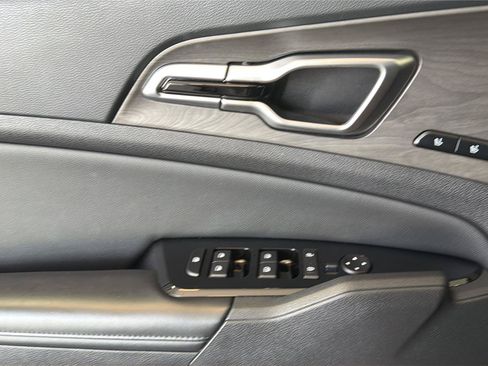 Used 2023 Kia Sportage X-Pro AWD/4WD image 23