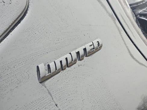 Used 2023 Toyota Tundra Limited image 13