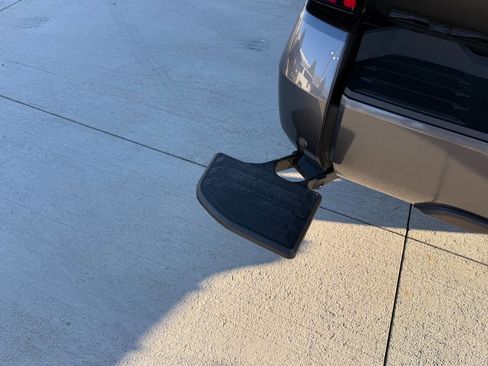 Used 2025 Toyota Tundra Platinum image 13