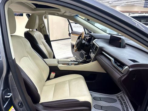 Used 2017 Lexus RX 350 FWD image 44