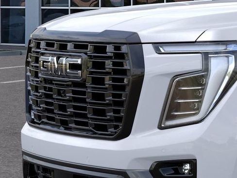 New 2026 GMC Yukon XL Denali Ultimate AWD/4WD image 13