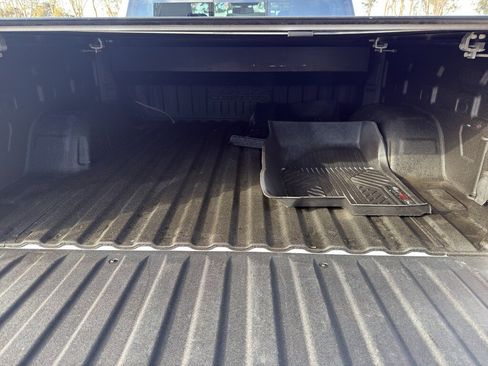 Used 2022 Chevrolet Silverado 1500 High Country w/ Z71 Off-Road Package image 20