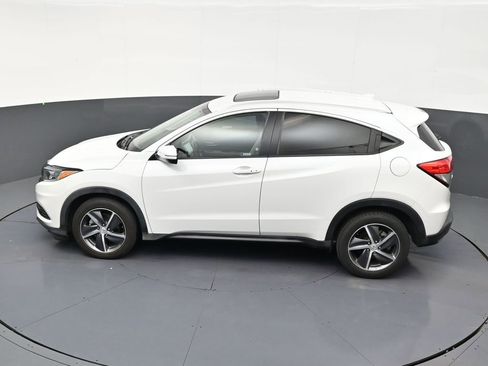 Used 2021 Honda HR-V EX image 14