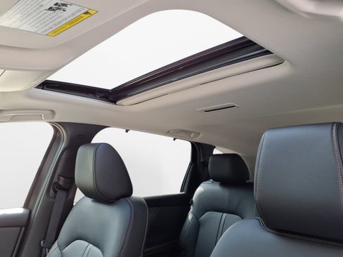 Used 2025 MAZDA CX-90 3.3 Turbo w/ Preferred Package image 13