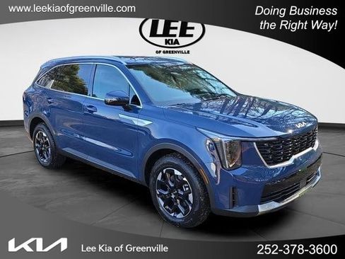New 2026 Kia Sorento S image 1