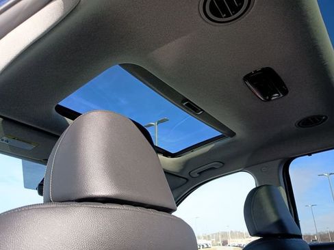 Used 2023 Hyundai Palisade Limited AWD/4WD image 28