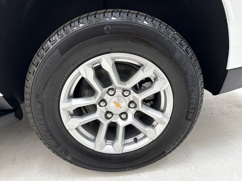 New 2026 Chevrolet Tahoe LS image 7