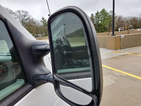 Used 2012 Ford E-150 and Econoline 150 Van 3D w/ PWR Group image 4