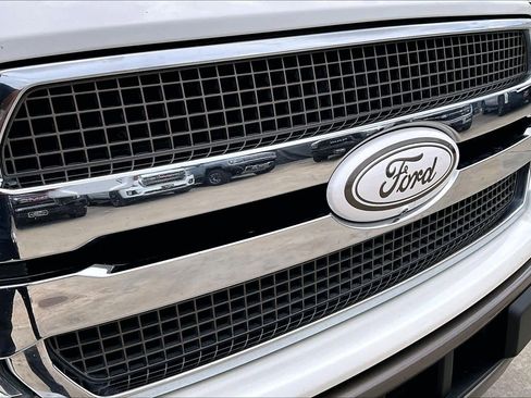 Used 2018 Ford F150 King Ranch w/ Equipment Group 601A Luxury image 30