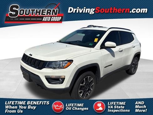 Used 2019 Jeep Compass Sport image 1
