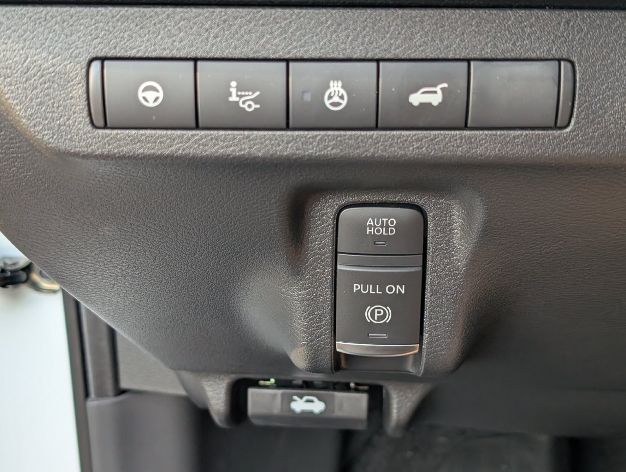 Used 2025 Nissan Murano Platinum w/ Cargo Package AWD/4WD image 24