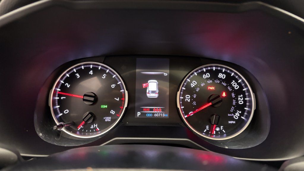 Used 2021 Toyota RAV4 XLE Premium AWD/4WD image 22