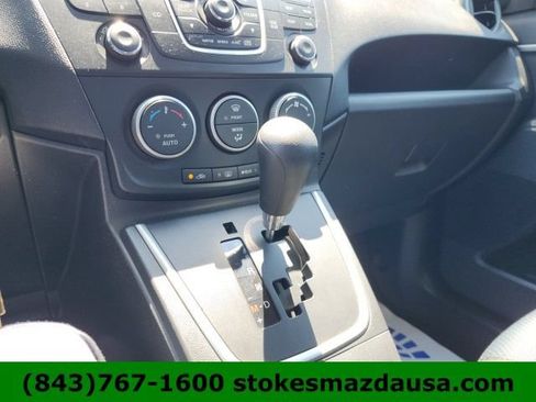 Used 2014 MAZDA MAZDA5 Sport FWD image 5