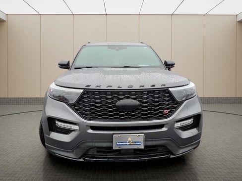 Used 2023 Ford Explorer ST w/ Equipment Group 401A image 11