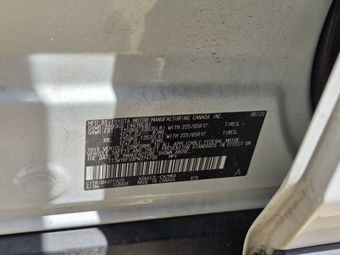 Used 2023 Toyota RAV4 XLE w/ Convenience Package FWD image 25