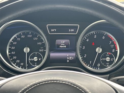 Used 2014 Mercedes-Benz ML 350 4MATIC image 28