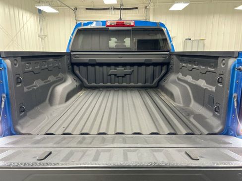 Used 2023 Chevrolet Colorado Trail Boss w/ LPO, Dark Essentials Package AWD/4WD image 24