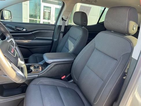 Used 2023 GMC Acadia SLE w/ Driver Convenience Package image 27