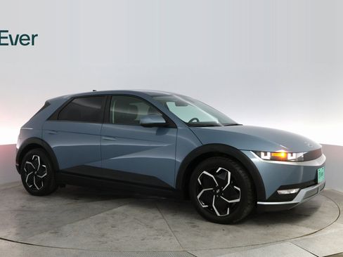 Used 2023 Hyundai Ioniq 5 SEL w/ Cargo Package image 5