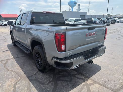 Used 2025 GMC Sierra 1500 Elevation w/ Preferred Package AWD/4WD image 8