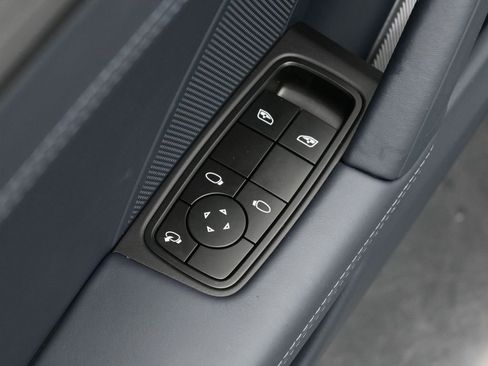 Used 2025 Porsche 911 Targa 4 GTS image 9